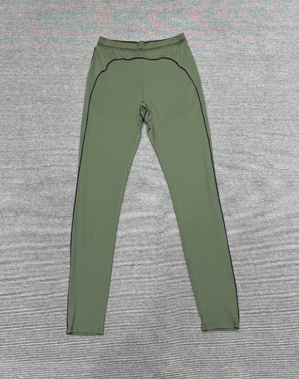 Alo Bra and leggings set