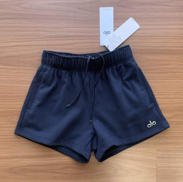 AL5508 ALO shorts
